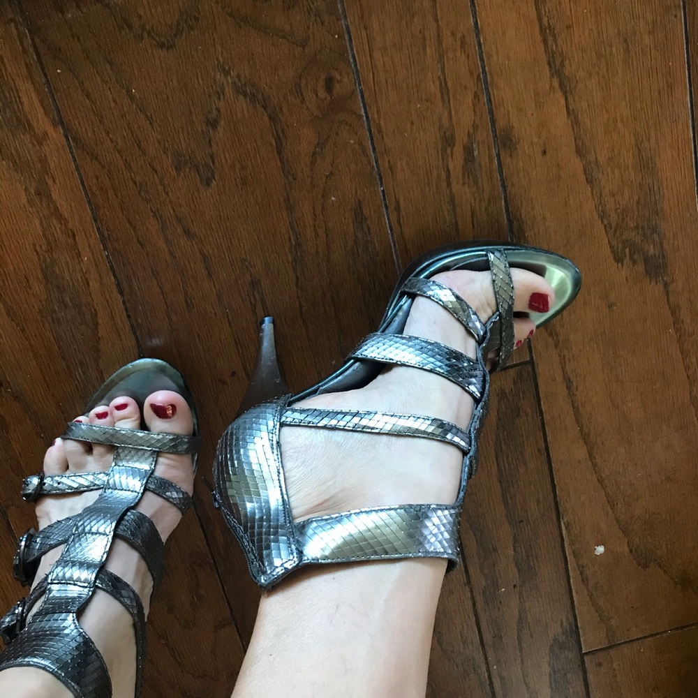 Kenneth Cole Exclusive platform bling heels